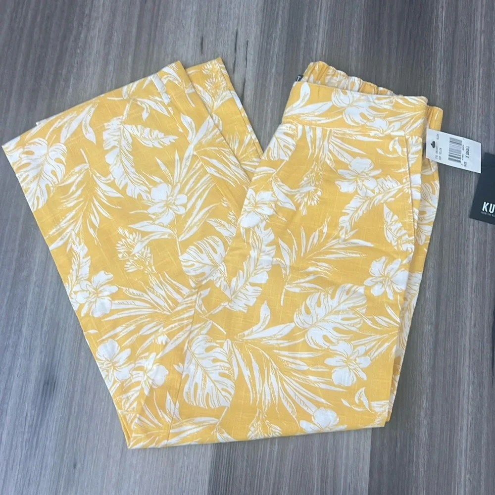 Kut from the Kloth wide leg pant - Picture 3 of 9